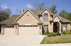 Garage Door Repair Services in Maywood, CA